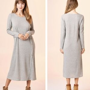 ODDY Maxi Sweater Dress